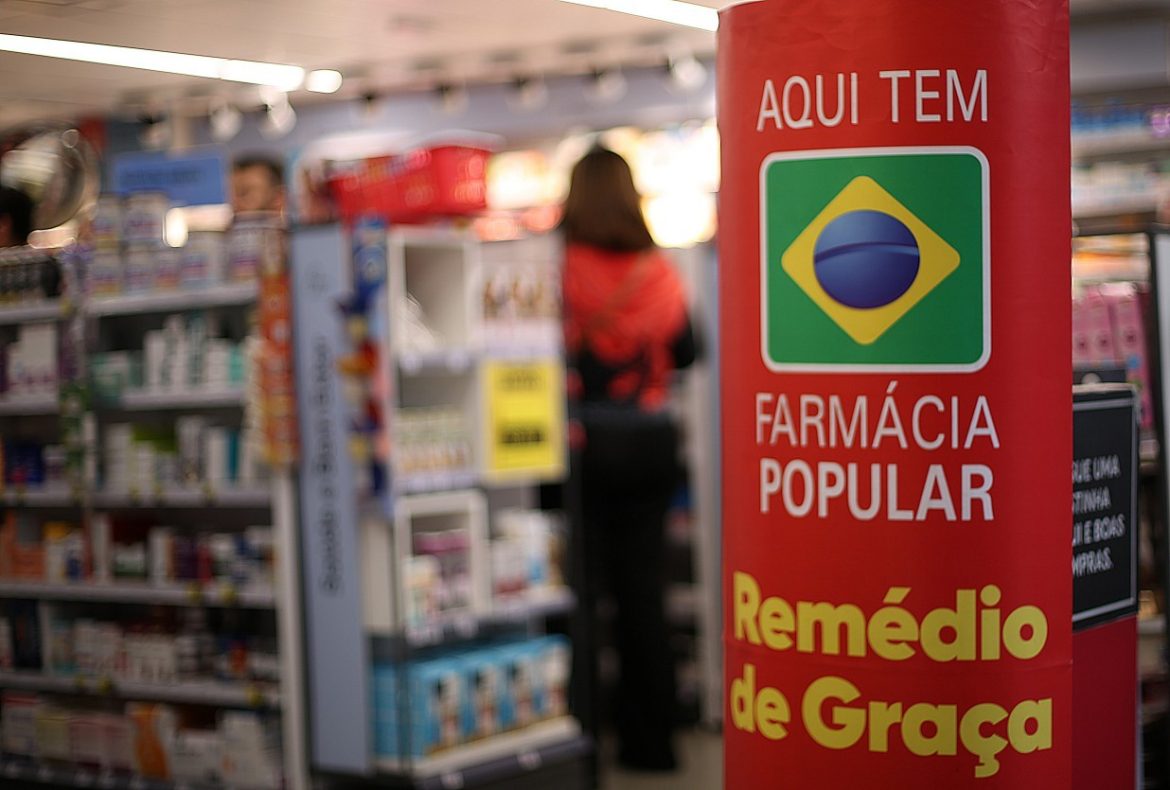 Farmácia Popular terá 100% de gratuidade em todos os itens, como fraldas geriátricas, anuncia ministério