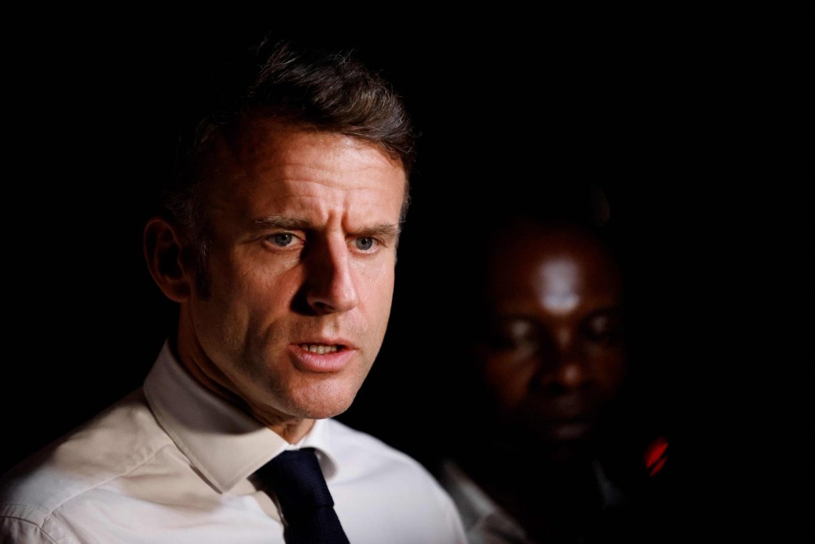 Macron diz que Europa deve 'se fazer respeitar', diante das ameaças de Trump