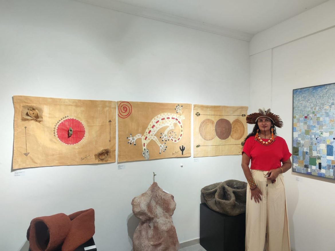 Exposição em Niterói reúne obras de mulheres indígenas