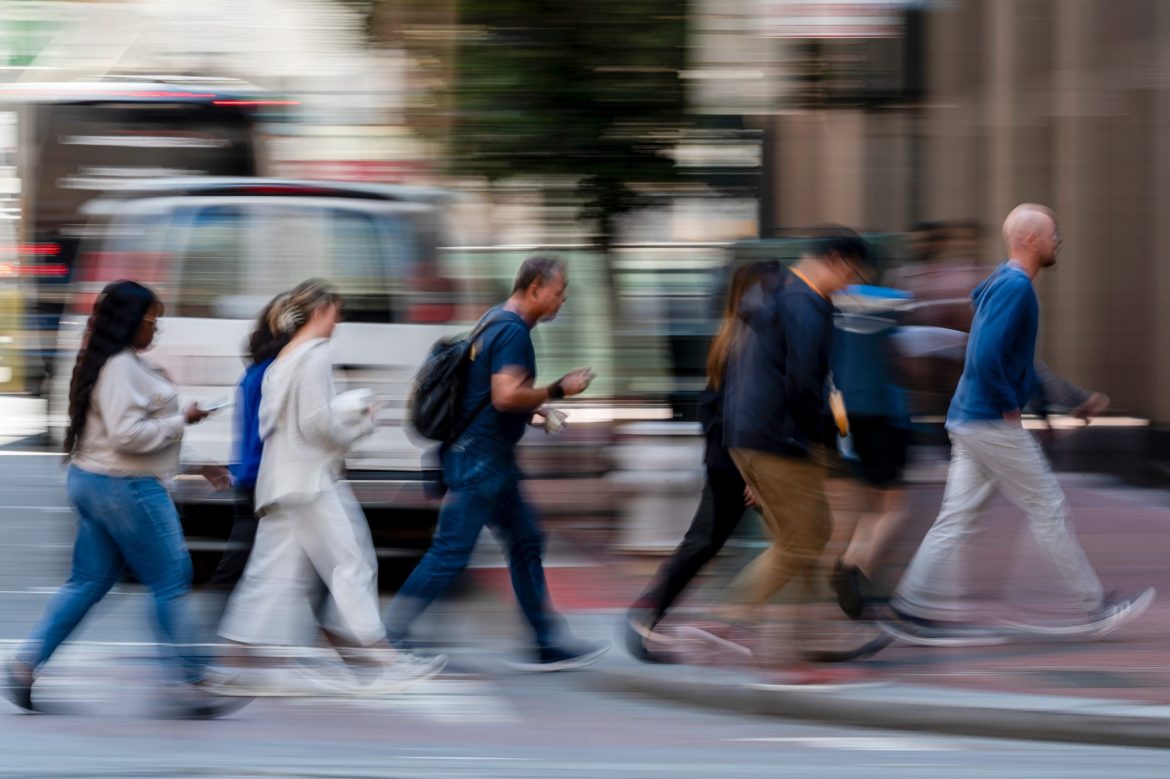 Brasil cria 431 mil vagas formais em fevereiro, maior número desde início da série histórica